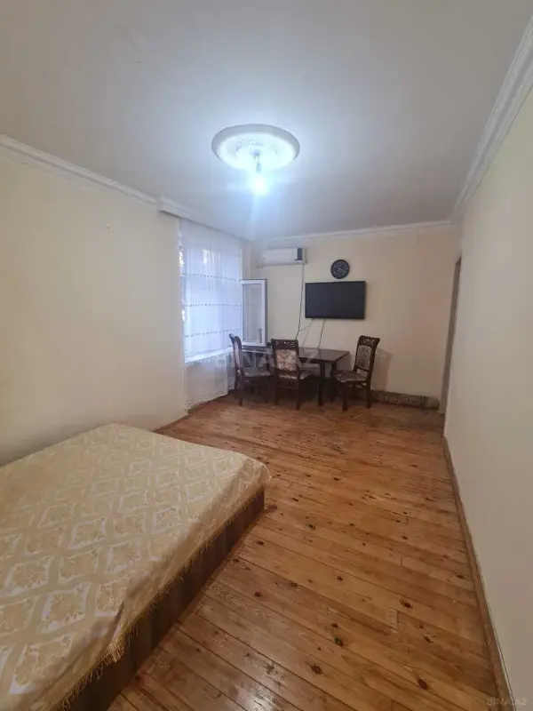 Satılır 2 otaqlı mənzil 45 m²