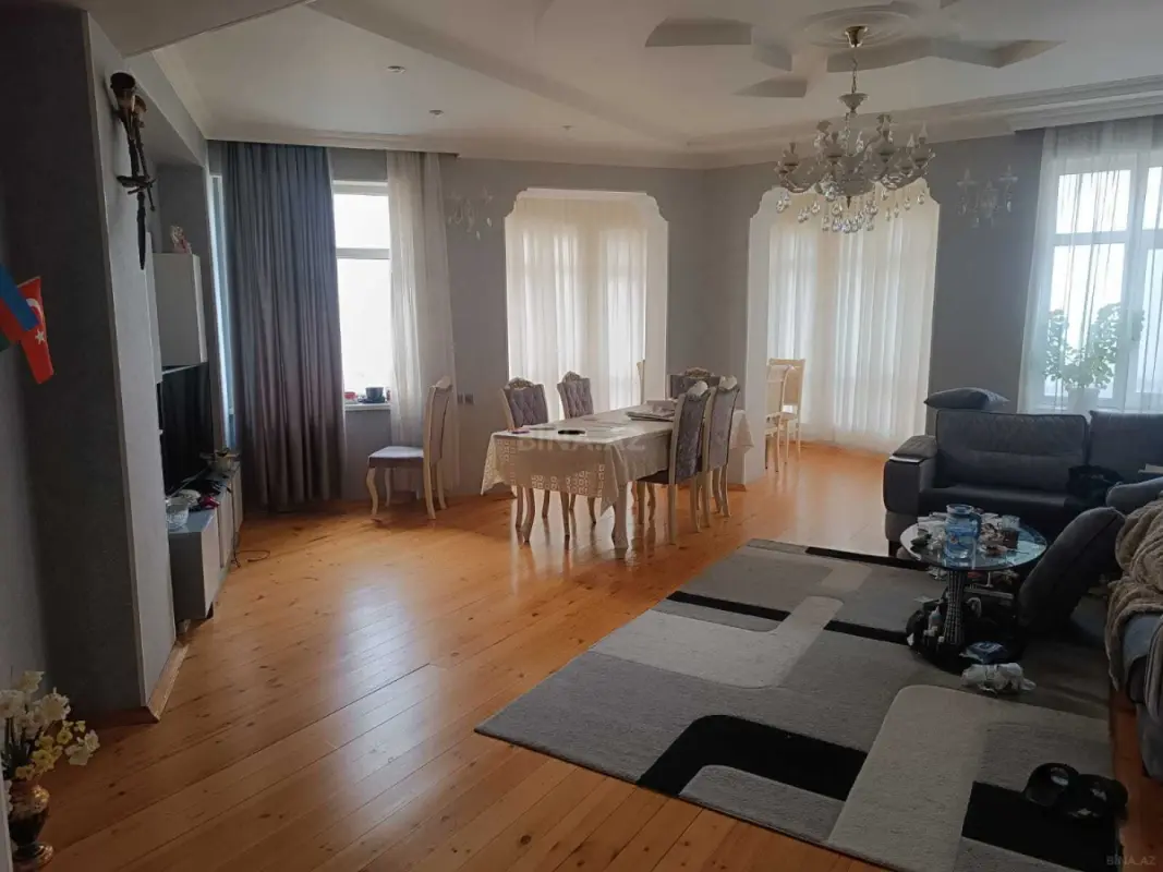 Satılır 3 otaqlı mənzil 100 m²