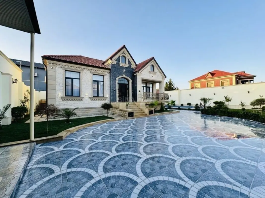 Satılır 5 otaqlı həyət evi 150 m²