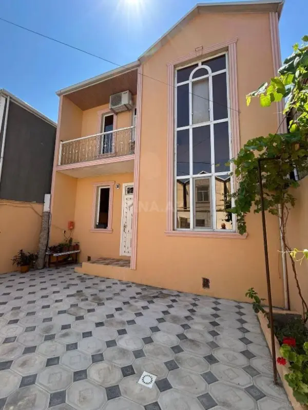 Satılır 4 otaqlı həyət evi 90 m²