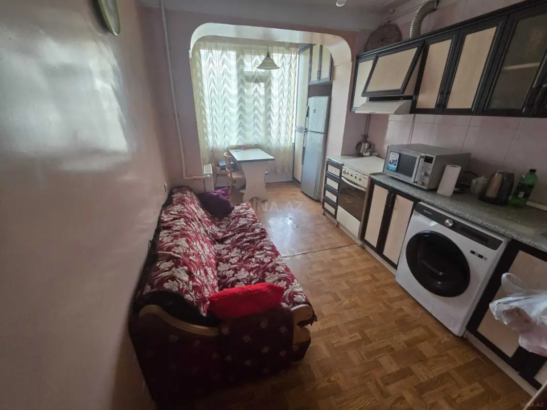 Kirayə verilir 2 otaqlı mənzil 66 m²