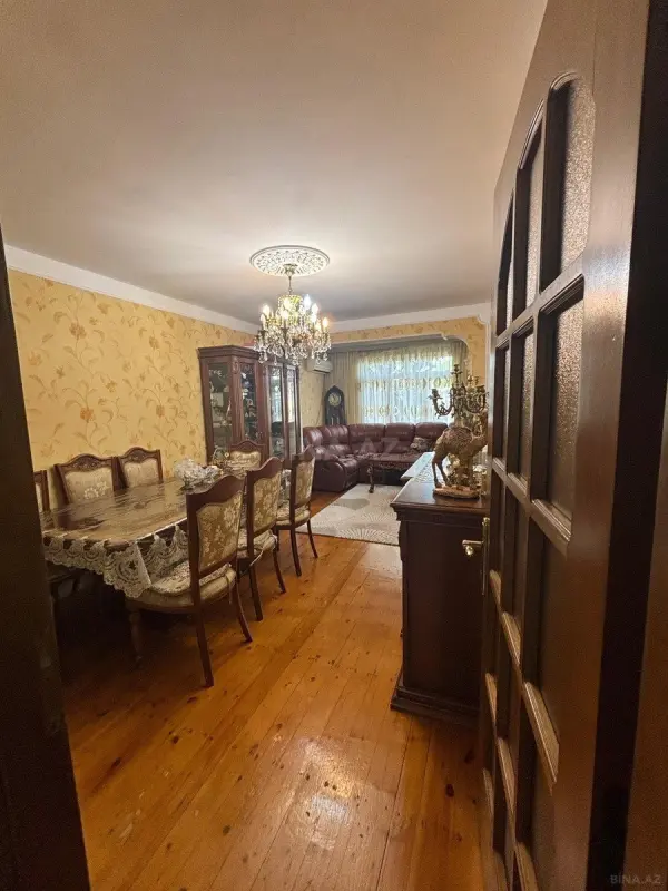 Satılır 2 otaqlı mənzil 70 m²