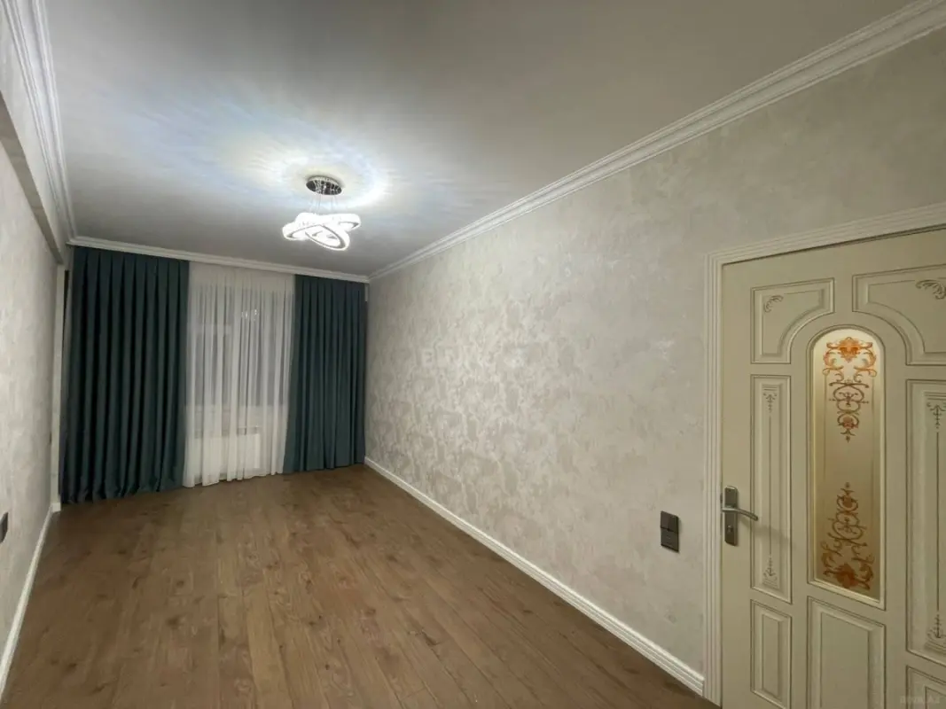 Satılır 2 otaqlı mənzil 52 m²