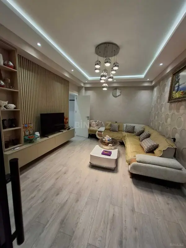 Satılır 2 otaqlı mənzil 57 m²