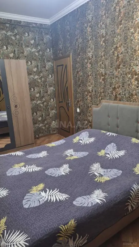 Kirayə verilir 4 otaqlı mənzil 127 m²