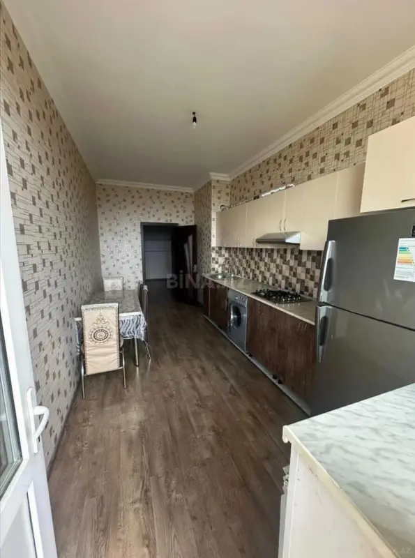 Satılır 2 otaqlı mənzil 95 m²