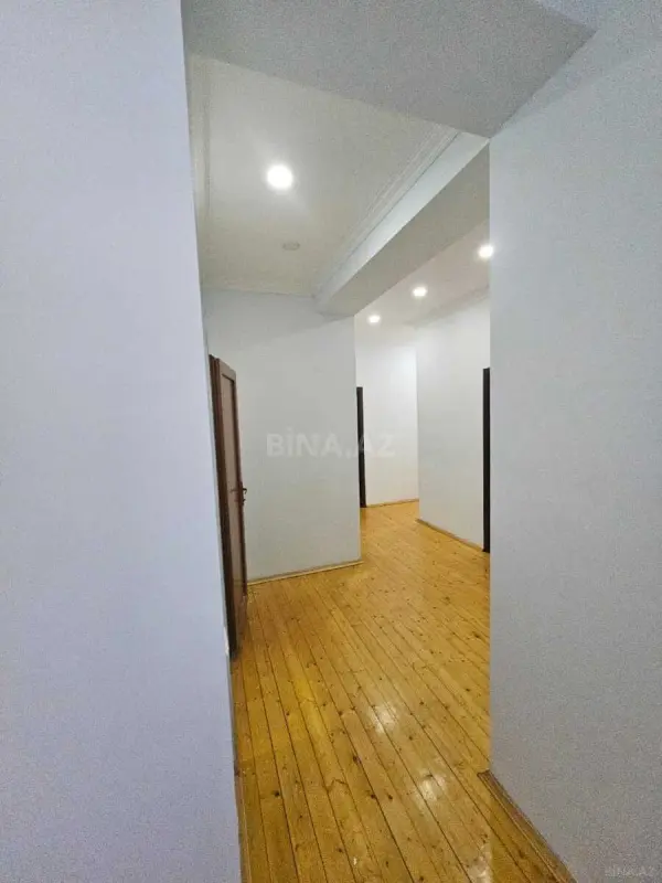 Kirayə verilir 3 otaqlı mənzil 100 m²