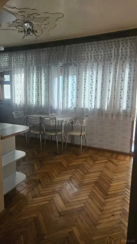 Satılır 3 otaqlı mənzil 90 m²