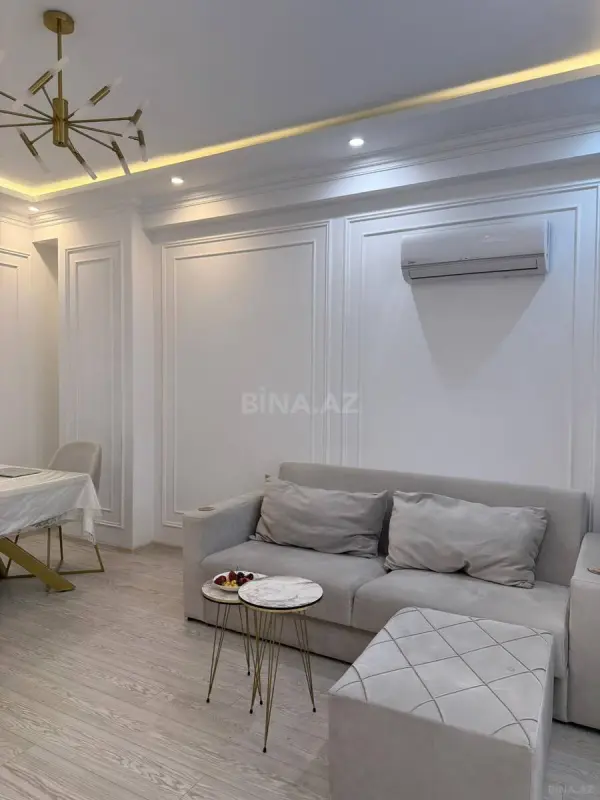 Kirayə verilir 2 otaqlı mənzil 62 m²