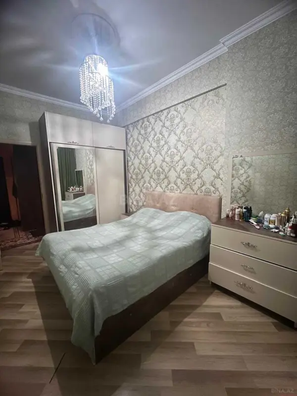 Satılır 2 otaqlı mənzil 57 m²