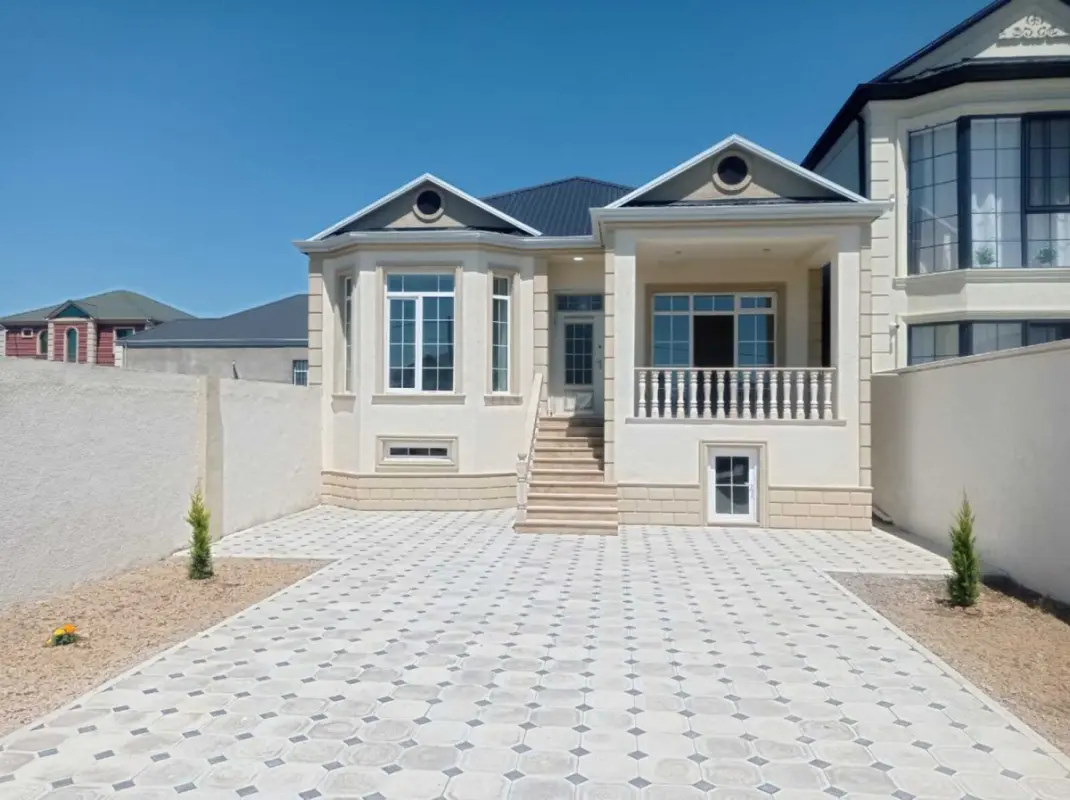 Satılır 4 otaqlı həyət evi 120 m²