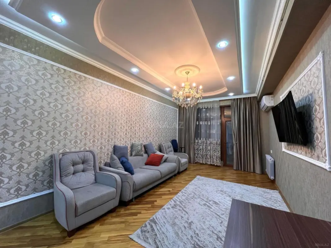 Kirayə verilir 3 otaqlı mənzil 115 m²