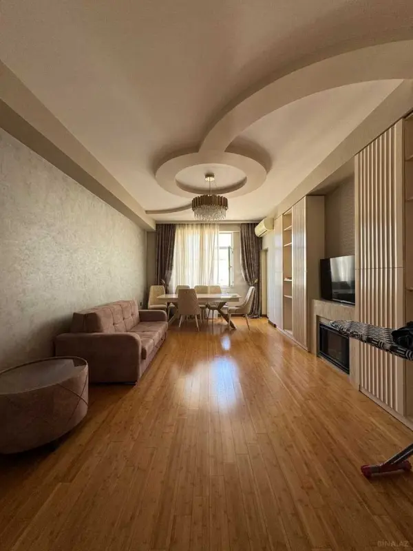 Kirayə verilir 3 otaqlı mənzil 120 m²