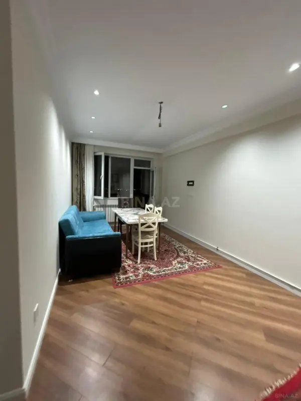Kirayə verilir 3 otaqlı mənzil 100 m²