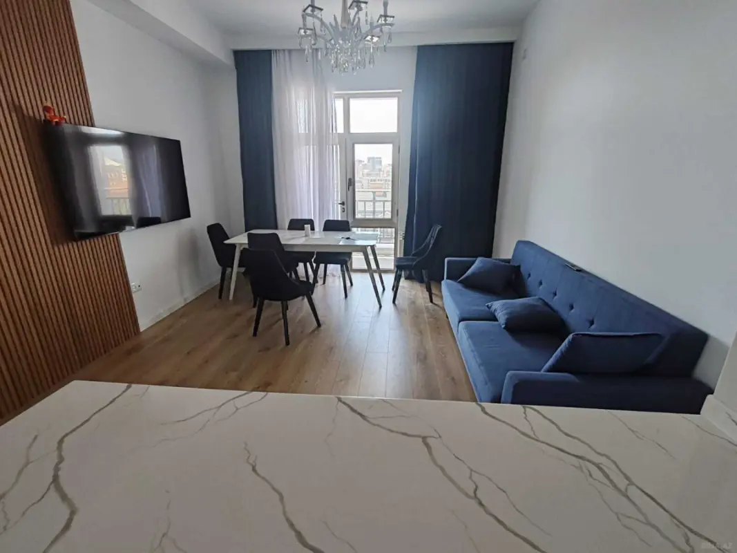 Kirayə verilir 3 otaqlı mənzil 110 m²