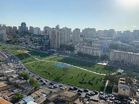 Kirayə verilir 4 otaqlı mənzil 200 m² — Bakı, Nizami 4 otaq 200.00 m²