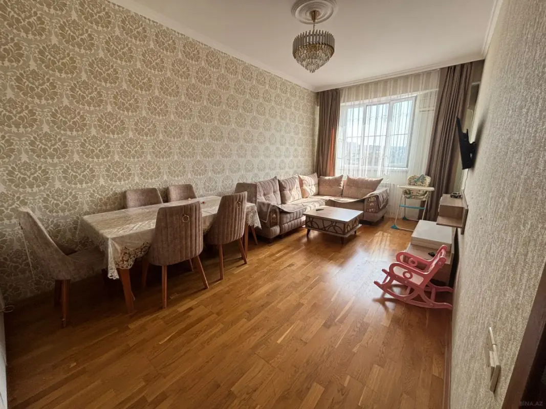 Kirayə verilir 2 otaqlı mənzil 65 m²
