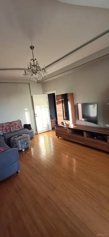 Satılır 2 otaqlı mənzil 86 m²