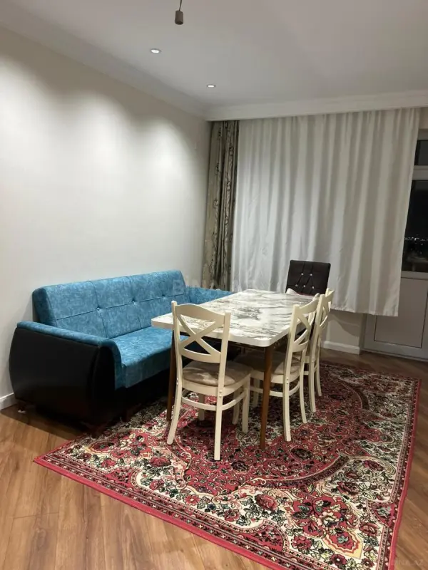 Kirayə verilir 3 otaqlı mənzil 105 m²