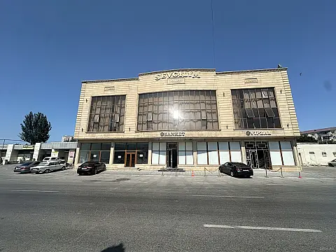 Kirayə verilir obyekt 230 m² — Sumqayıt 230.00 m²