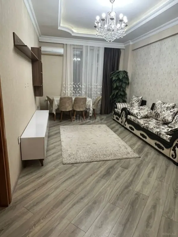 Kirayə verilir 2 otaqlı mənzil 55 m²