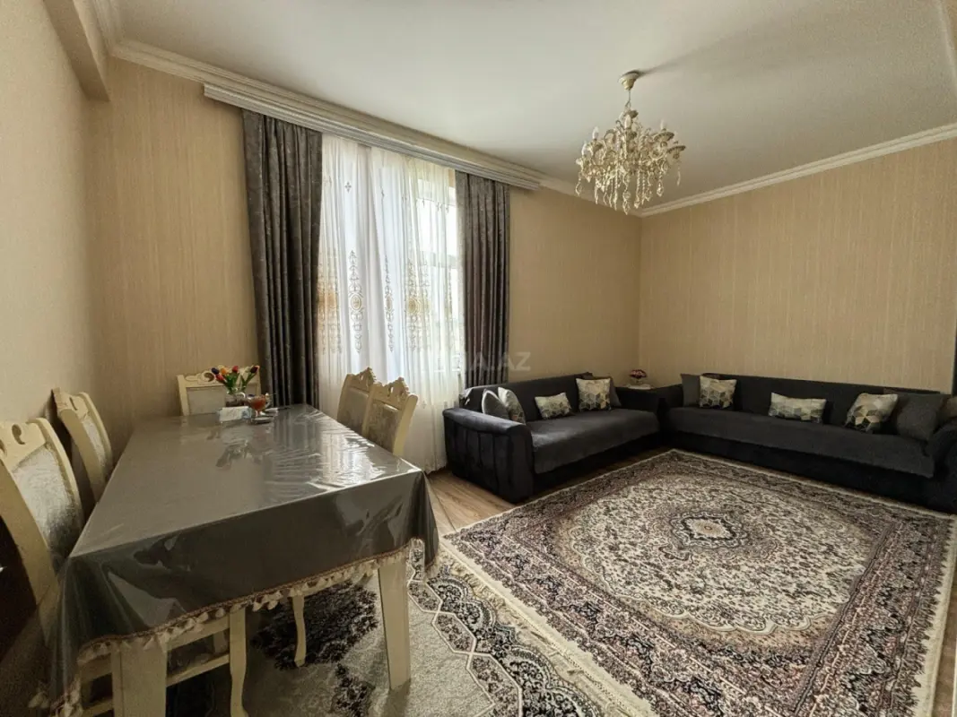 Satılır 2 otaqlı mənzil 65 m²