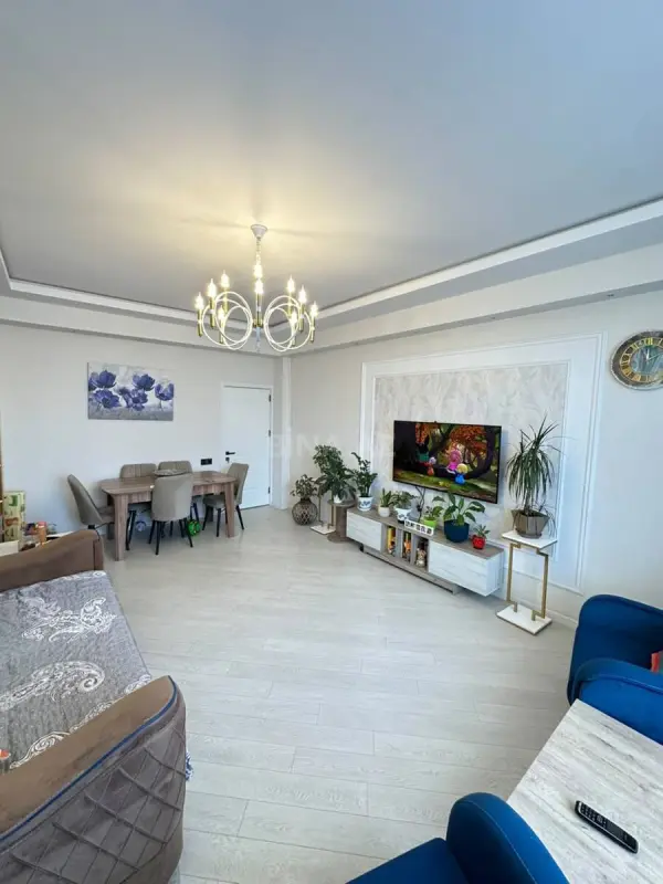 Satılır 3 otaqlı mənzil 90 m²