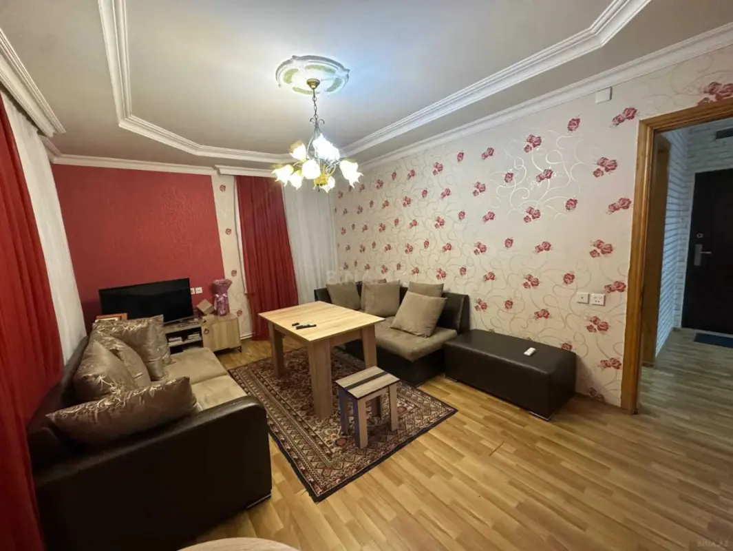 Satılır 3 otaqlı mənzil 85 m²
