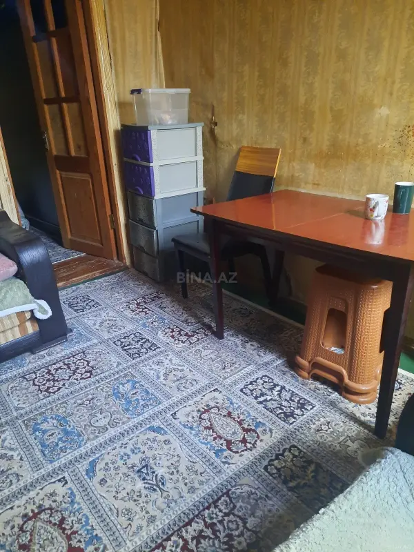 Satılır 2 otaqlı mənzil 28 m²