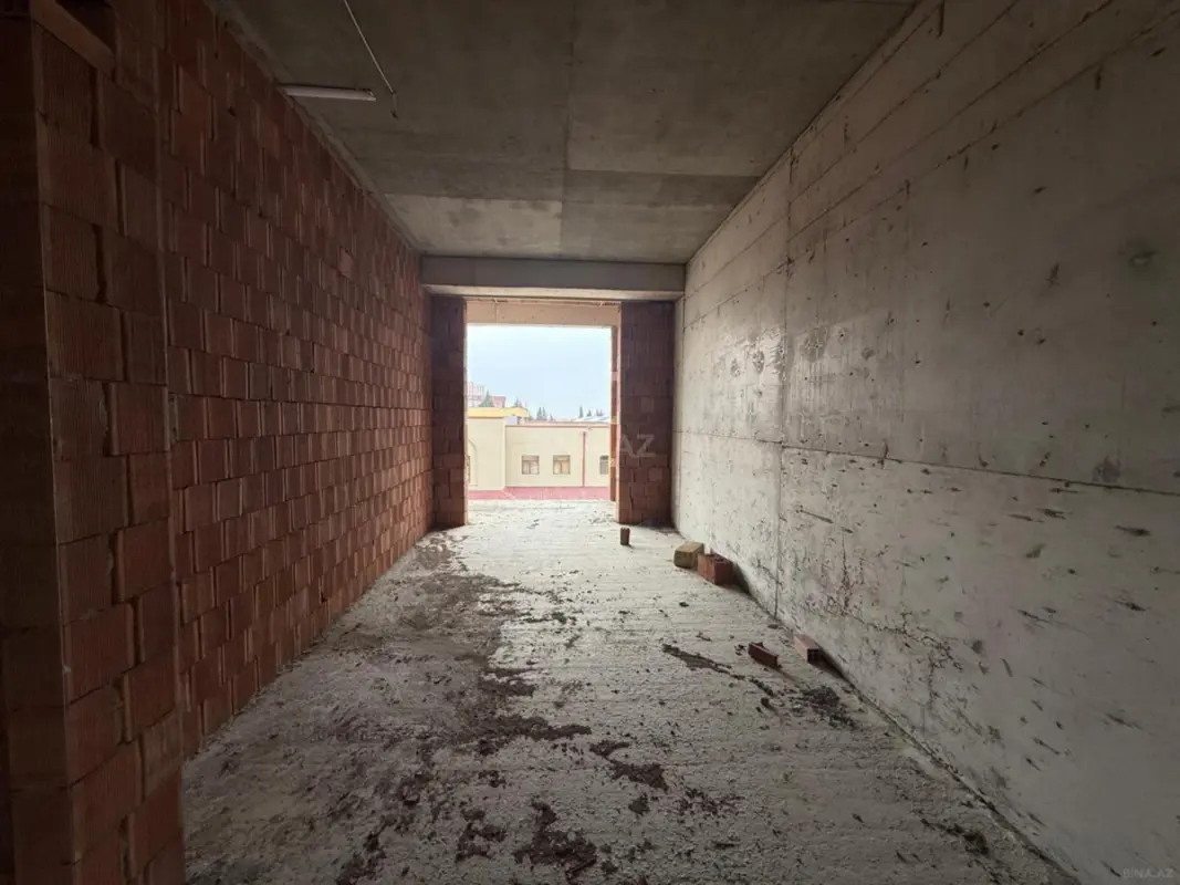 Satılır 2 otaqlı mənzil 66.8 m²