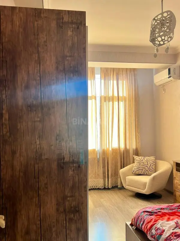 Kirayə verilir 3 otaqlı mənzil 81 m²