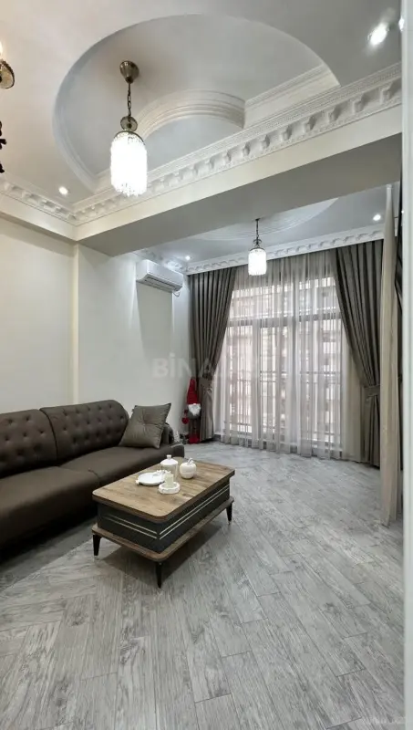 Kirayə verilir 2 otaqlı mənzil 60 m²