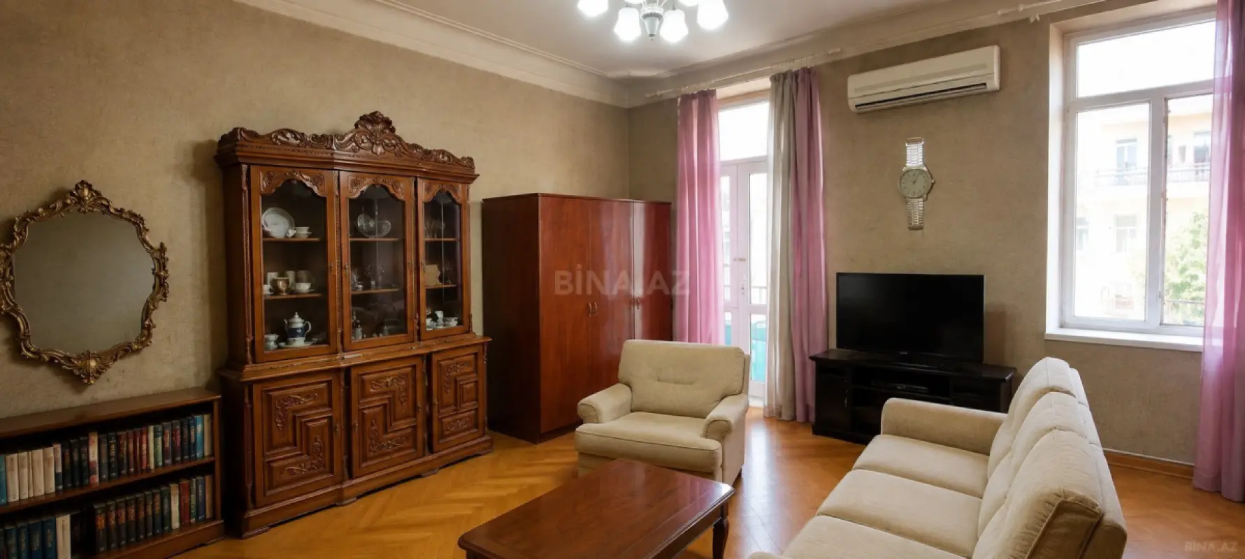 Satılır 1 otaqlı mənzil 42 m²