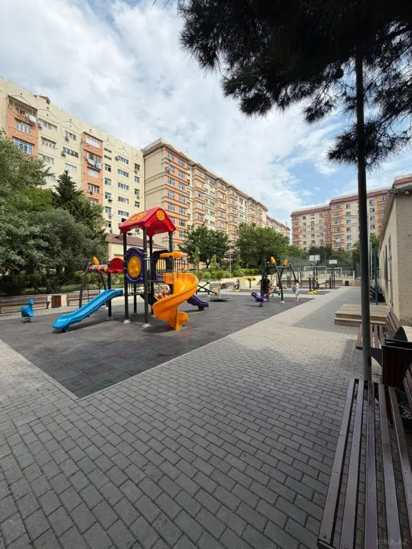Satılır 3 otaqlı mənzil 85 m²