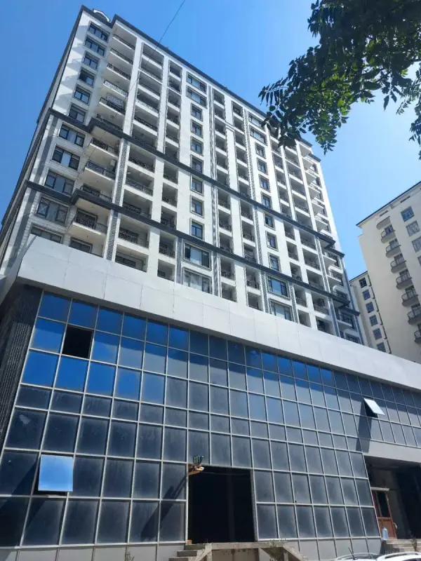 Satılır 2 otaqlı mənzil 86 m²