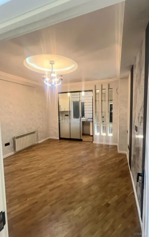 Satılır 2 otaqlı mənzil 62 m²