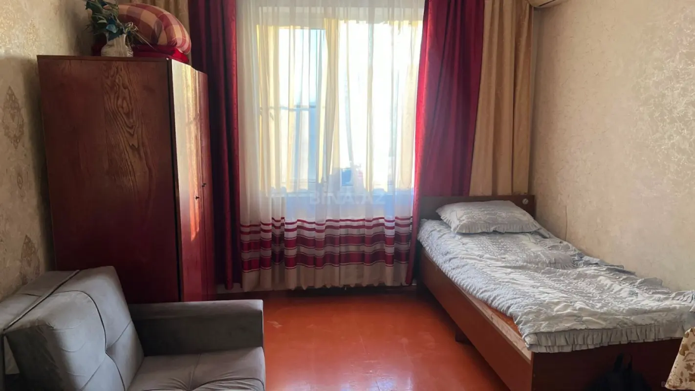 Satılır 1 otaqlı mənzil 45 m²