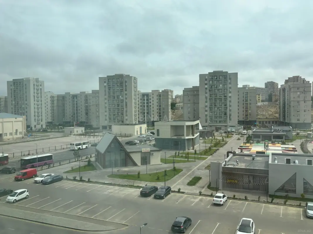Satılır 2 otaqlı mənzil 65 m²