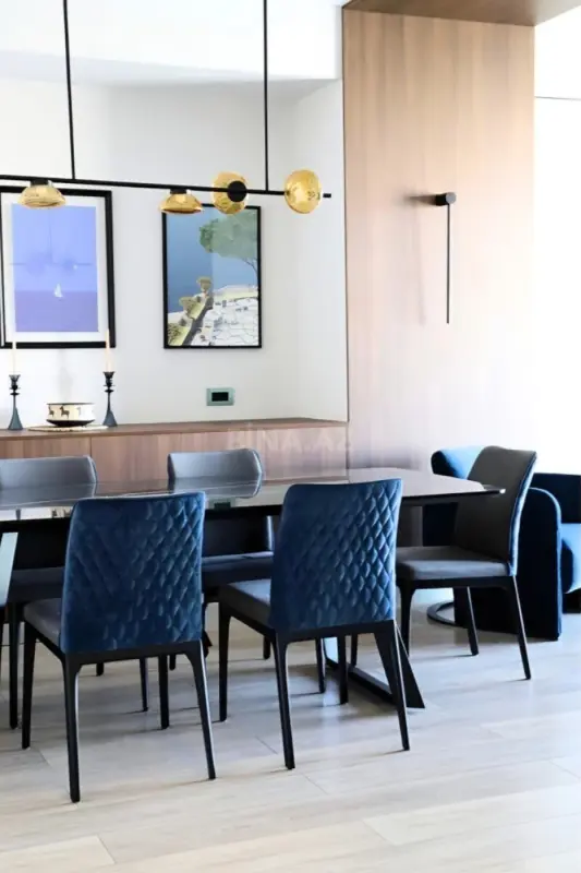 Satılır 3 otaqlı mənzil 145 m²