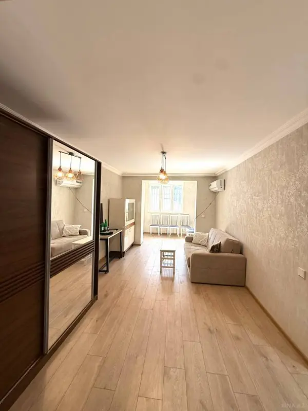 Satılır 2 otaqlı mənzil 50 m²