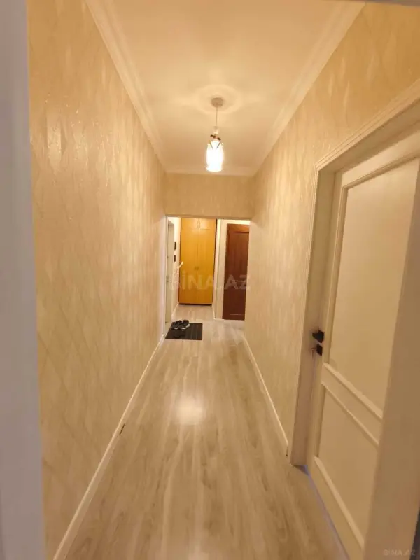 Satılır 2 otaqlı mənzil 70 m²