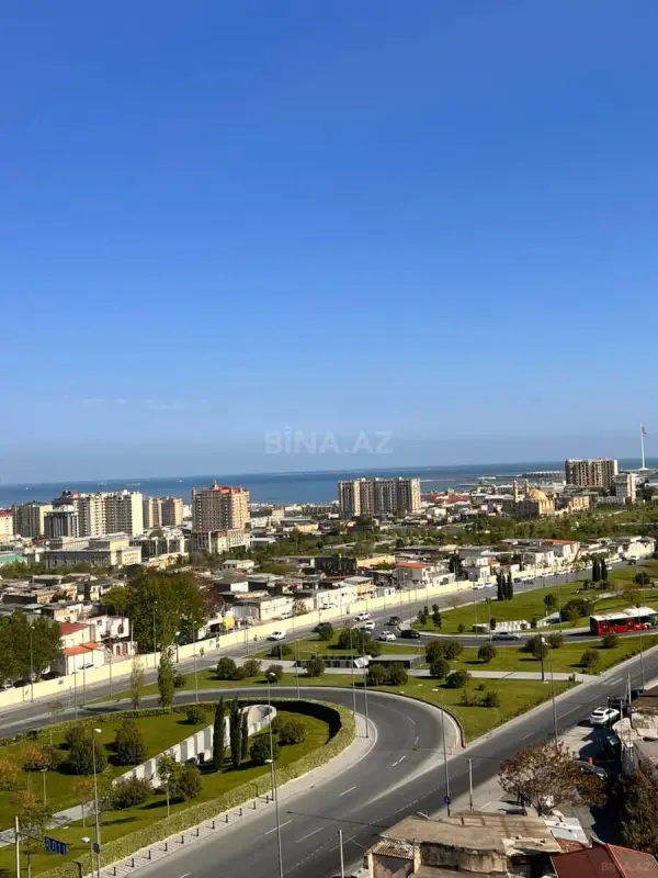 Satılır 2 otaqlı mənzil 67 m²