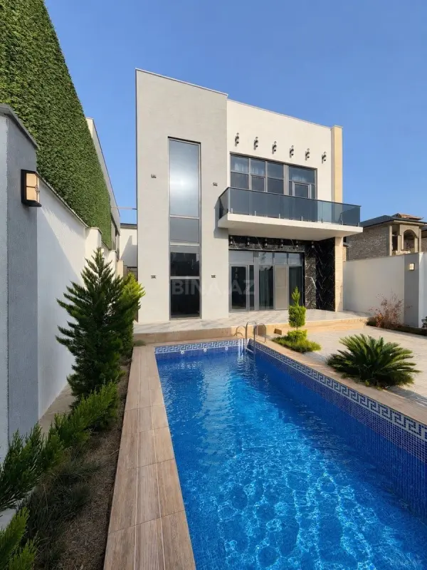 Satılır 4 otaqlı həyət evi 250 m²