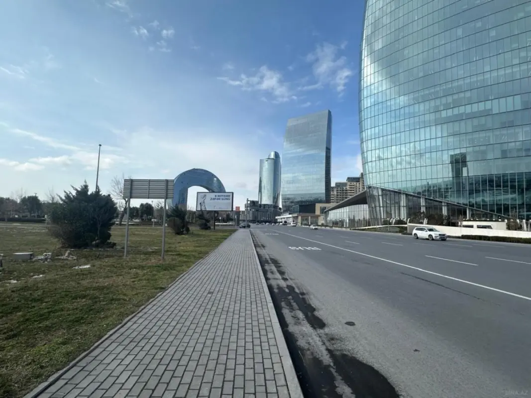 Kirayə verilir 3 otaqlı mənzil 100 m²