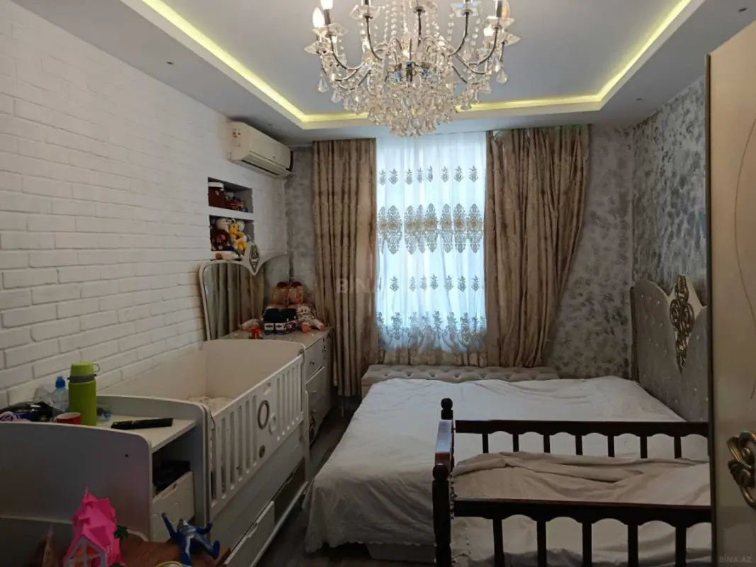 Satılır 3 otaqlı mənzil 90 m²