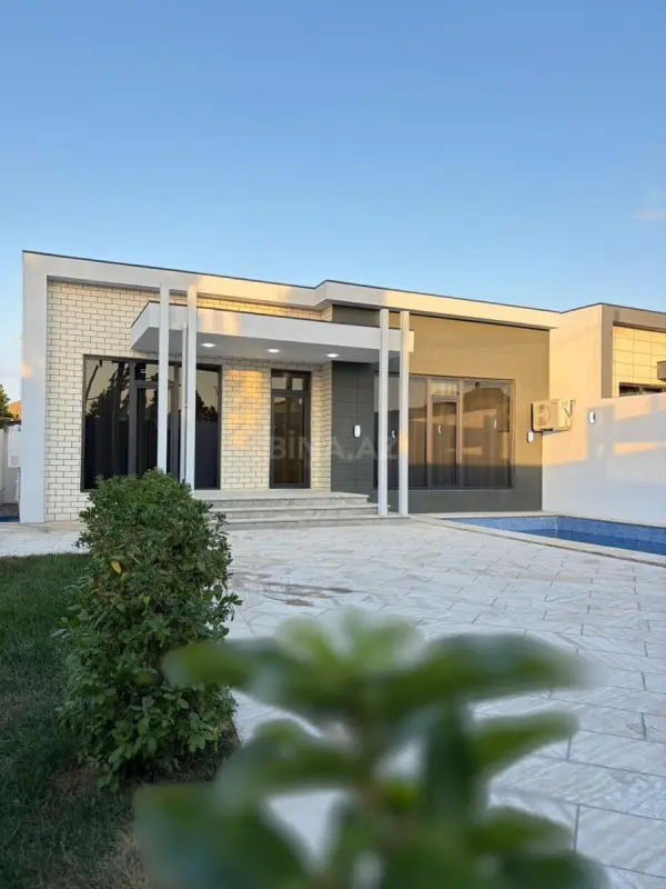 Satılır 4 otaqlı həyət evi 160 m²