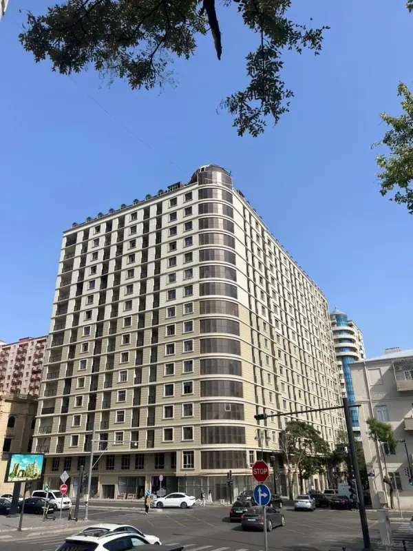 Satılır 2 otaqlı mənzil 75 m²