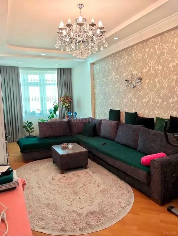 Satılır 3 otaqlı mənzil 96 m²