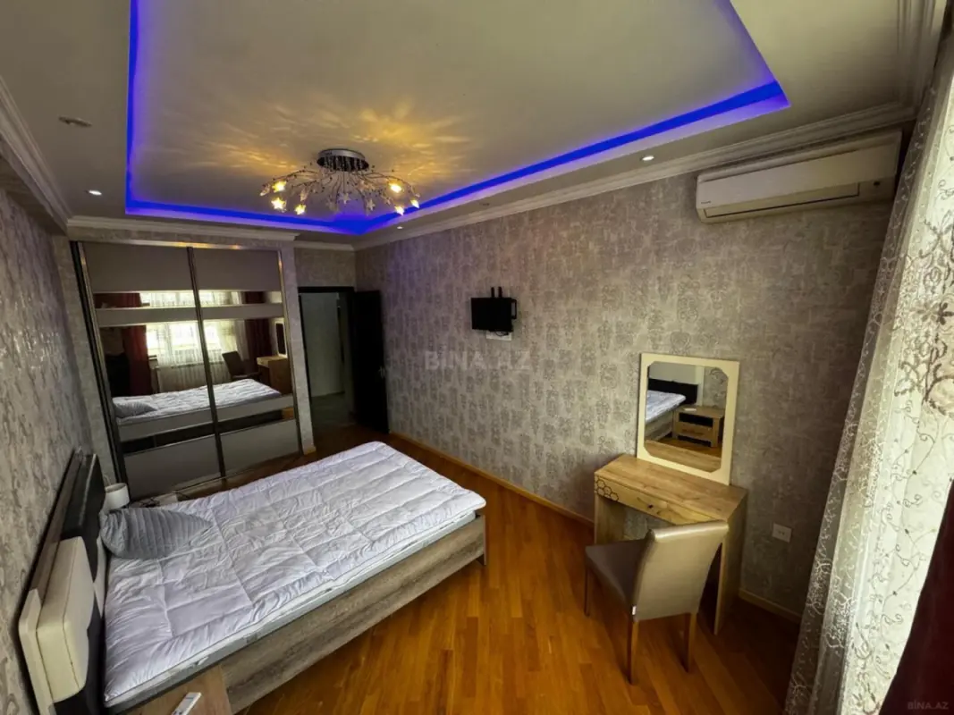 Kirayə verilir 3 otaqlı mənzil 110 m²