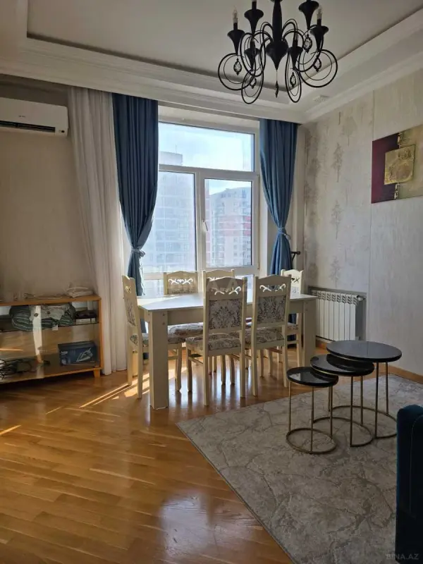 Kirayə verilir 2 otaqlı mənzil 50 m²